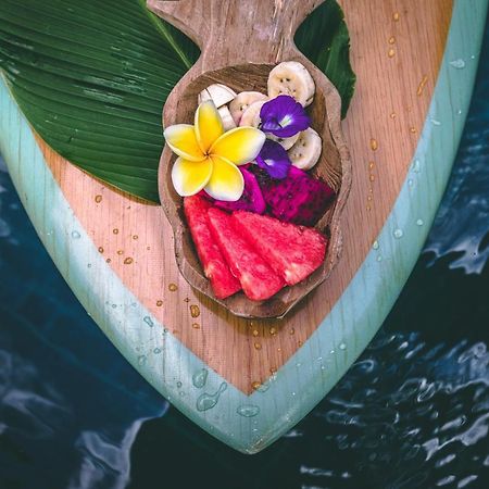 Seaside Tribe - Boutique Surf Stay & Retreat Tanah Lot  Exterior photo