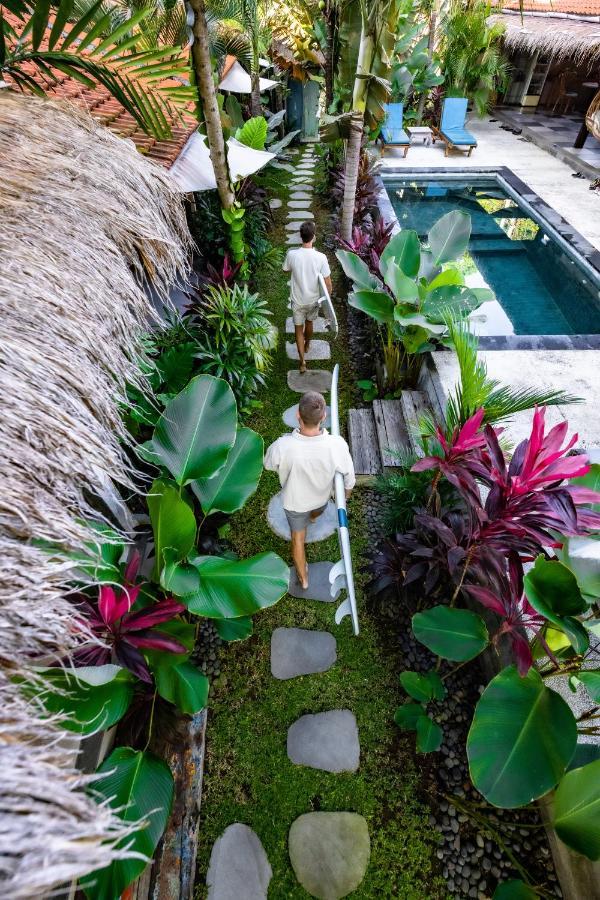 Seaside Tribe - Boutique Surf Stay & Retreat Tanah Lot  Exterior photo