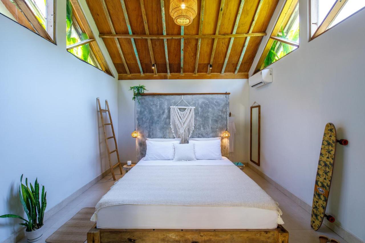 Seaside Tribe - Boutique Surf Stay & Retreat Tanah Lot  Exterior photo