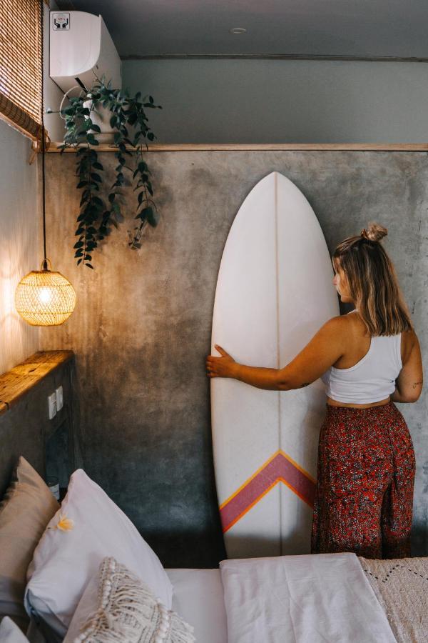 Seaside Tribe - Boutique Surf Stay & Retreat Tanah Lot  Exterior photo